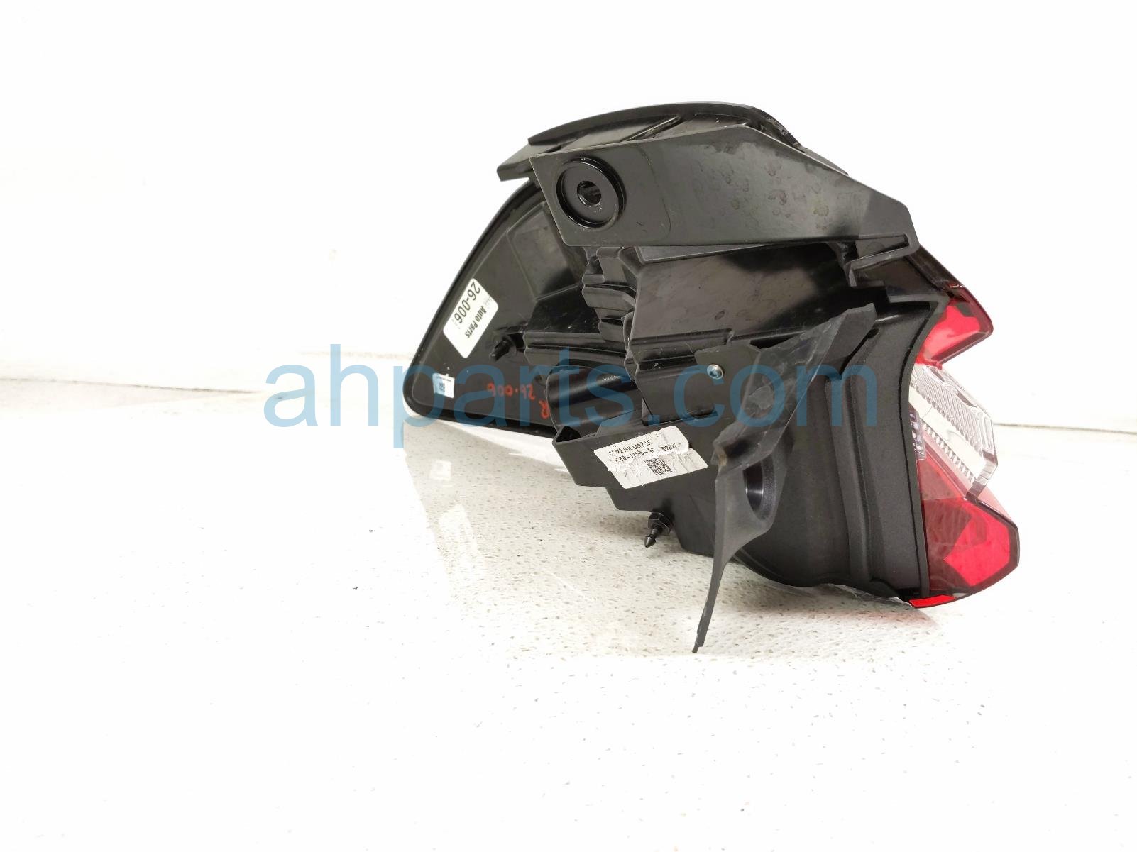 2023 Ford Escape Light / Rear Driver Tail Lamp (on Body) PJ6B 13405 A Replacement 2023 Ford Escape Light / Rear Driver Tail Lamp (on Body) PJ6B 13405 A Replacement thumbnail