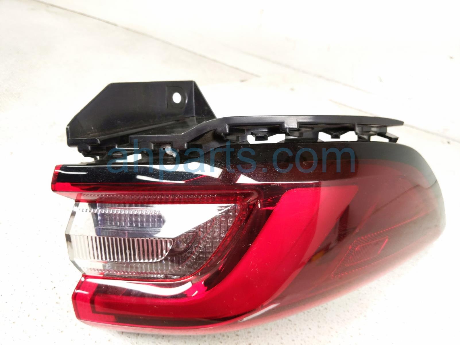 2023 Ford Escape Light / Rear Driver Tail Lamp (on Body) PJ6B 13405 A Replacement 2023 Ford Escape Light / Rear Driver Tail Lamp (on Body) PJ6B 13405 A Replacement thumbnail