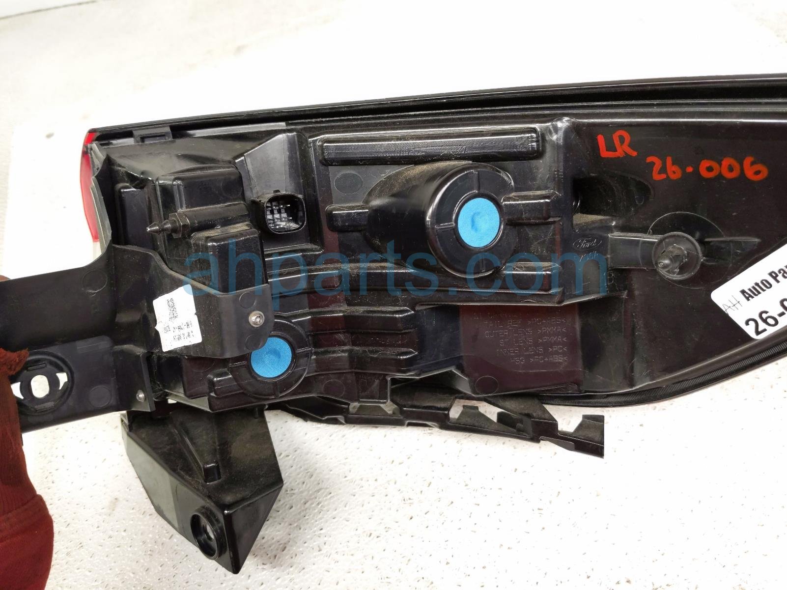 2023 Ford Escape Light / Rear Driver Tail Lamp (on Body) PJ6B 13405 A Replacement 2023 Ford Escape Light / Rear Driver Tail Lamp (on Body) PJ6B 13405 A Replacement thumbnail