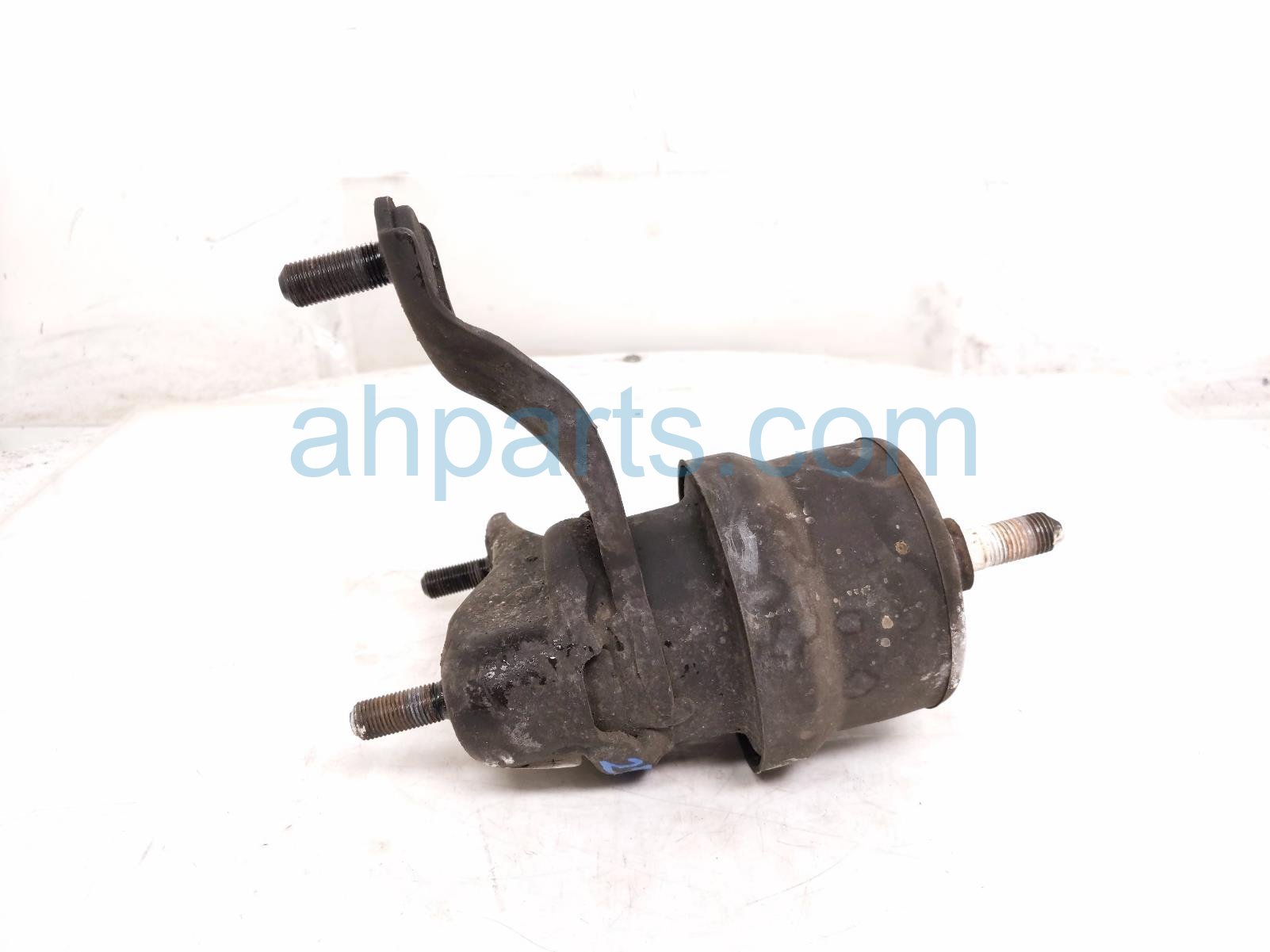 Toyota RH ENGINE MOUNT - SE 3.5L FWD