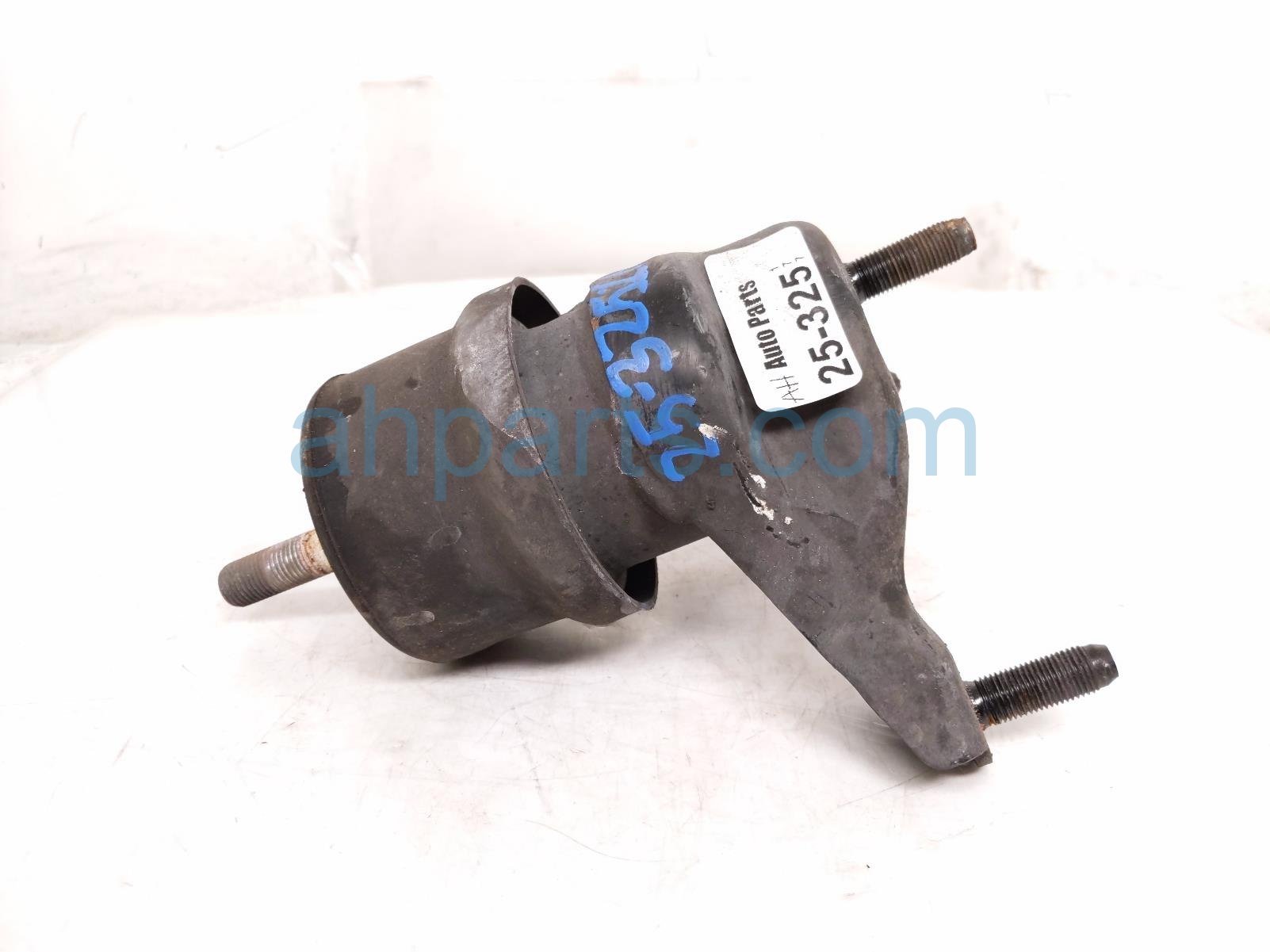 Toyota LH ENGINE MOUNT - SE 3.5L FWD