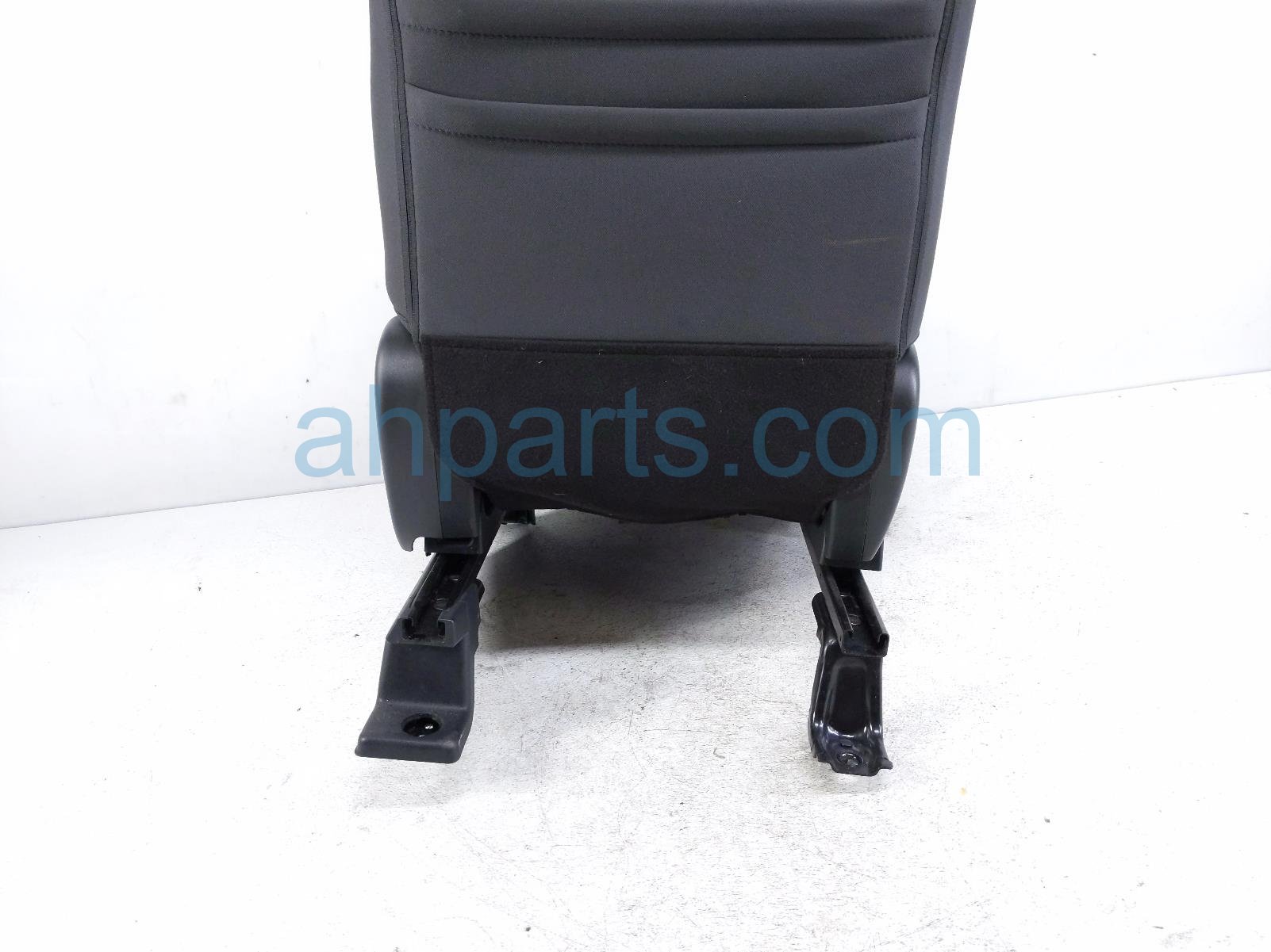 2021 Nissan Titan Front Driver Seat Black W/ Airbag 86400 9FT2A Replacement 2021 Nissan Titan Front Driver Seat Black W/ Airbag 86400 9FT2A Replacement thumbnail