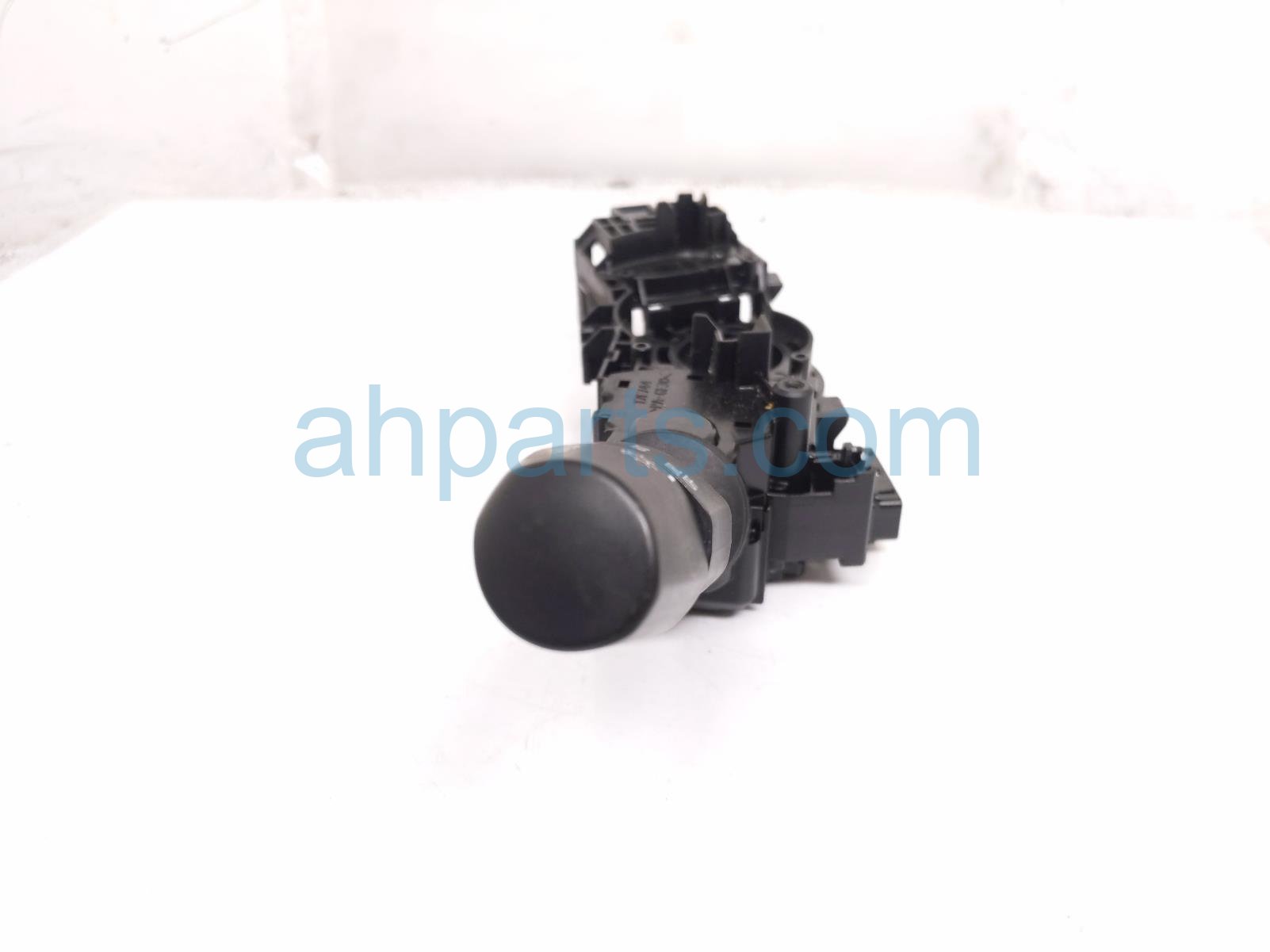 Lexus HEADLAMP / SIGNAL COLUMN SWITCH