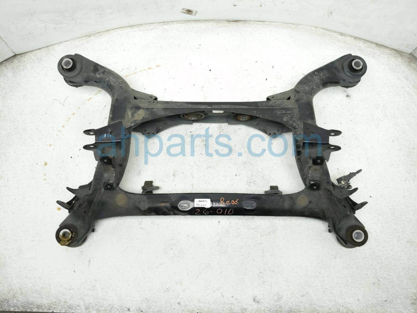 Lexus REAR SUB FRAME / CRADLE