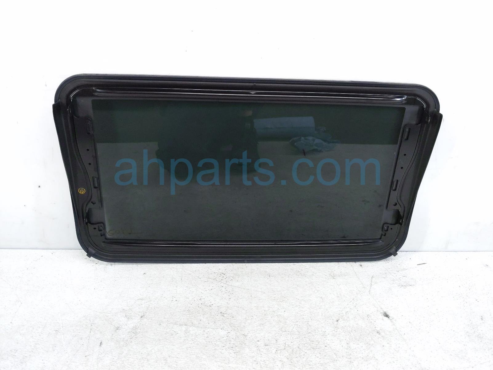 2018 Lexus Is300 Sunroof / Sun Roof Glass Window 63201 53051 Replacement 2018 Lexus Is300 Sunroof / Sun Roof Glass Window 63201 53051 Replacement thumbnail