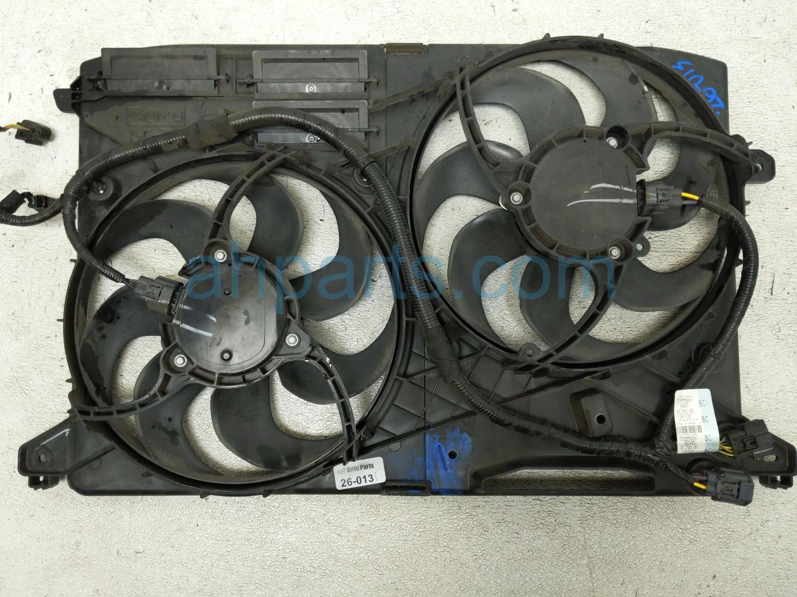 2017 Ford Fusion Cooling Radiator Fan Assembly FG9Z 8C607 B Replacement 2017 Ford Fusion Cooling Radiator Fan Assembly FG9Z 8C607 B Replacement thumbnail