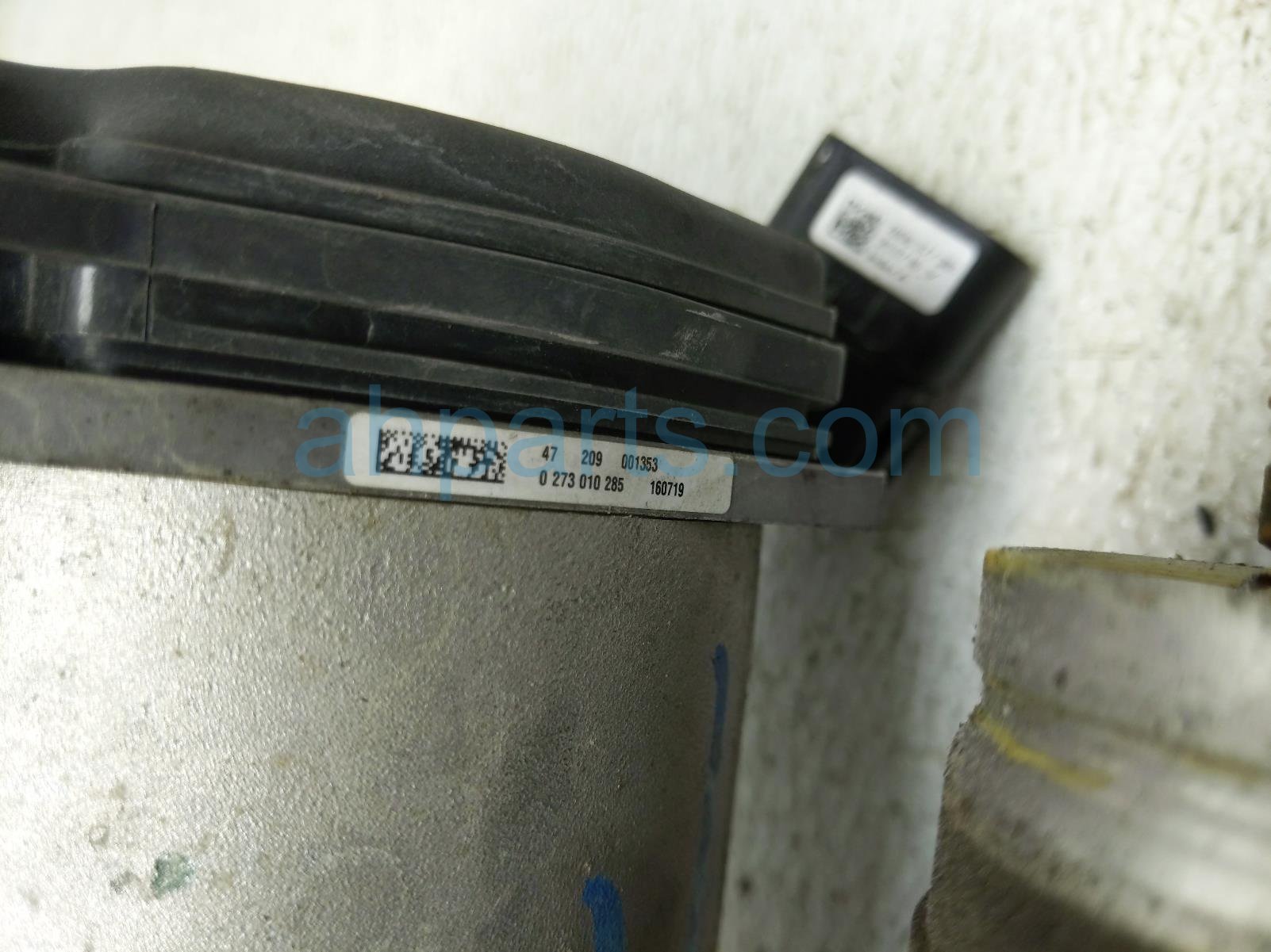 2017 Ford Fusion And / Gear Box Power Steering Rack & Pinion HG9C 3D080 AK Replacement 2017 Ford Fusion And / Gear Box Power Steering Rack & Pinion HG9C 3D080 AK Replacement thumbnail