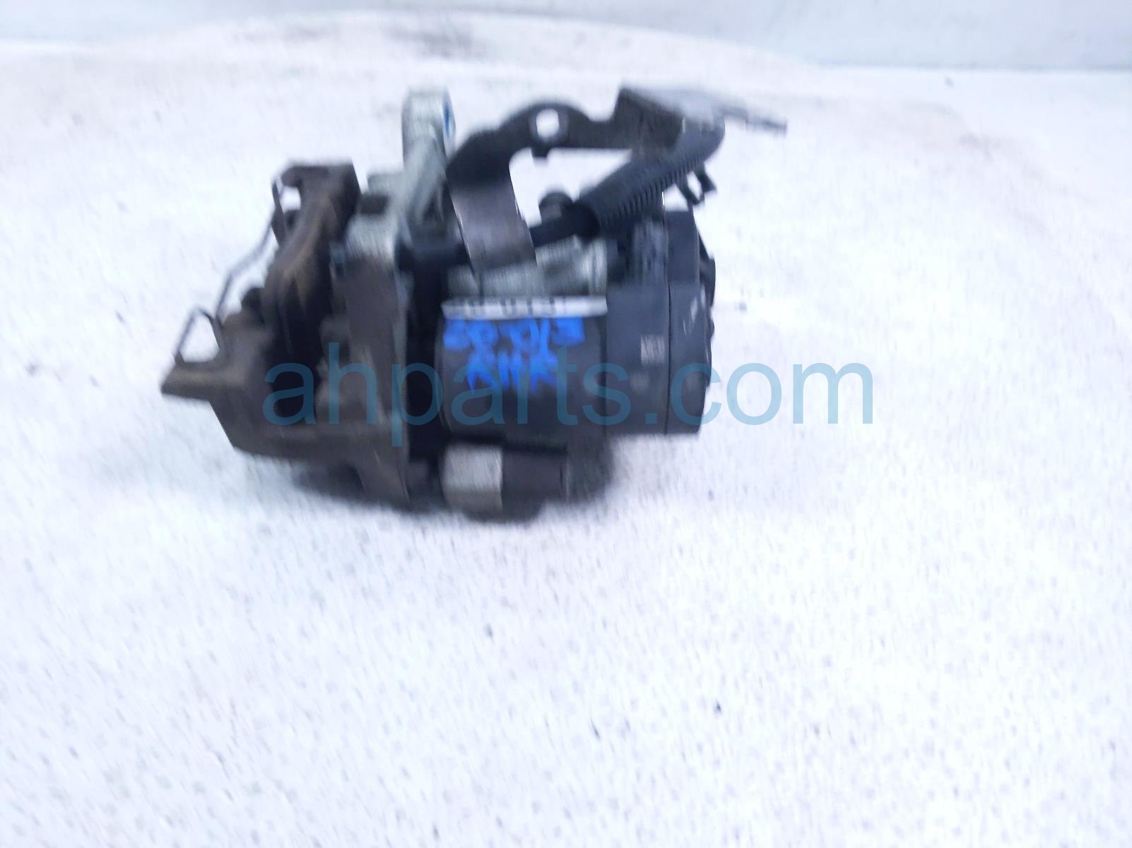 2017 Ford Fusion Rear Passenger Brake Caliper DG9Z 2552 C Replacement 2017 Ford Fusion Rear Passenger Brake Caliper DG9Z 2552 C Replacement thumbnail