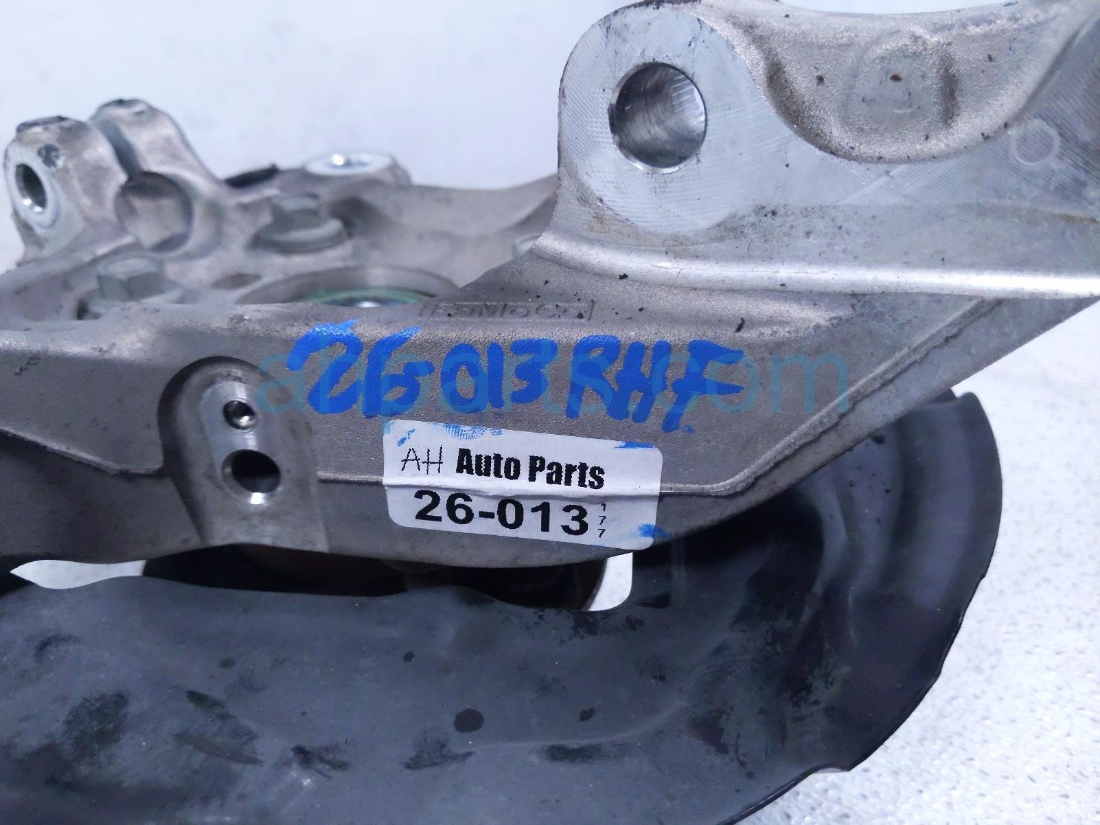 2017 Ford Fusion Front Passenger Spindle Knuckle Hub DG9Z 3K185 B Replacement 2017 Ford Fusion Front Passenger Spindle Knuckle Hub DG9Z 3K185 B Replacement thumbnail