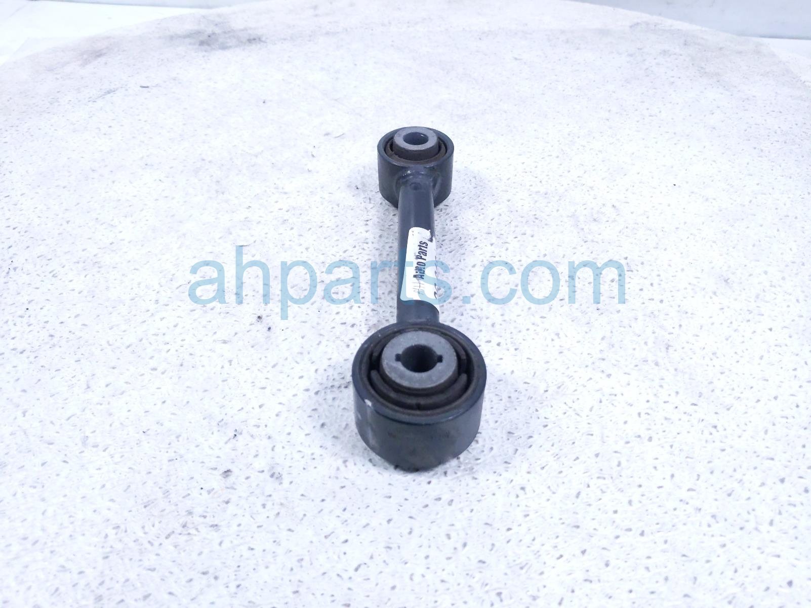 2017 Ford Fusion Rear Passenger Vertical Lower Control Arm DG9Z 5A972 C Replacement 2017 Ford Fusion Rear Passenger Vertical Lower Control Arm DG9Z 5A972 C Replacement thumbnail