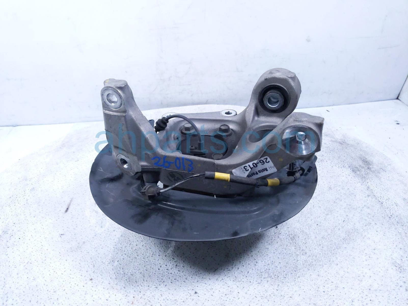 2017 Ford Fusion Axle Stub Rear Passenger Spindle Knuckle Hub DG9Z 5B758 C Replacement 2017 Ford Fusion Axle Stub Rear Passenger Spindle Knuckle Hub DG9Z 5B758 C Replacement thumbnail