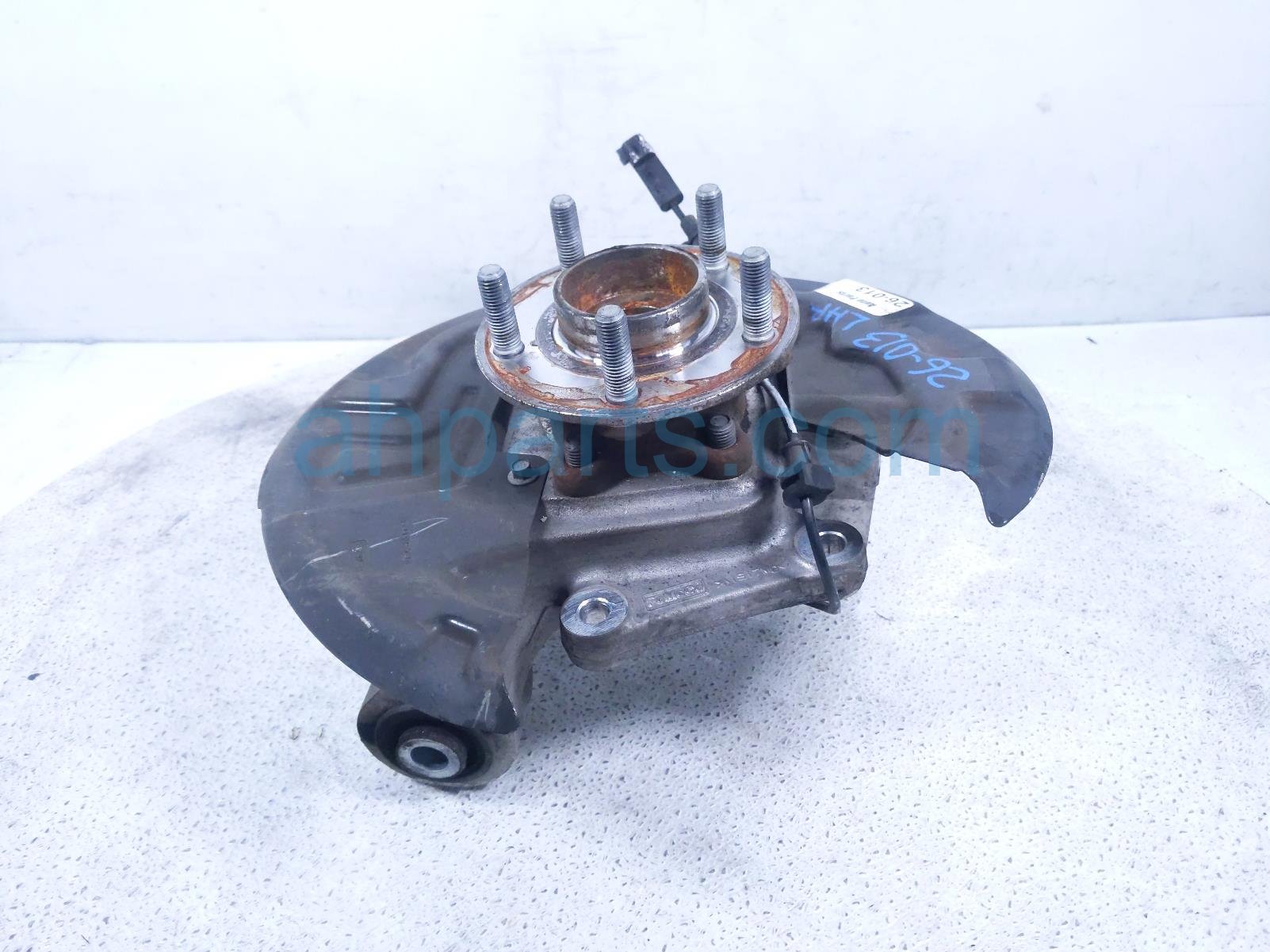 2017 Ford Fusion Axle Stub Rear Driver Spindle Knuckle Hub DG9Z 5B759 E Replacement 2017 Ford Fusion Axle Stub Rear Driver Spindle Knuckle Hub DG9Z 5B759 E Replacement thumbnail