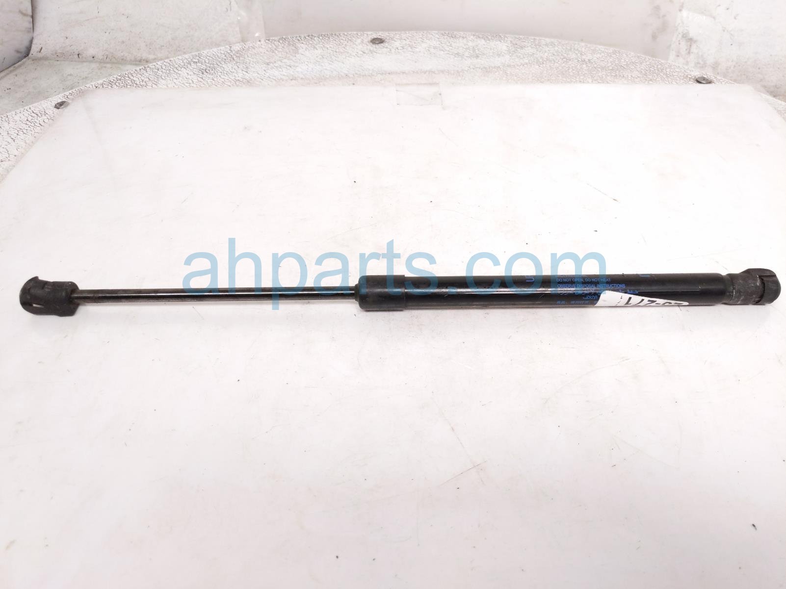 $19 Infiniti LH HOOD STRUT / LIFT CYLINDER