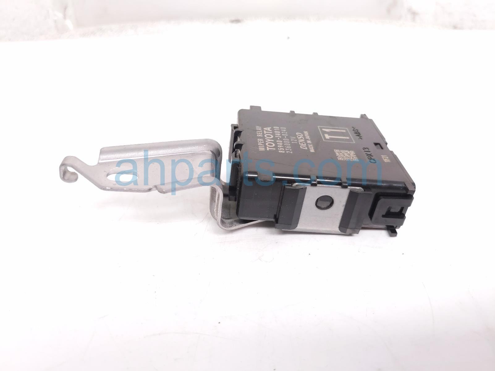 Toyota WINDSHIELD WIPER RELAY MODULE