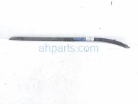 $25 BMW LH ROOF MOLDING TRIM-WHITE $25 BMW LH ROOF MOLDING TRIM-WHITE