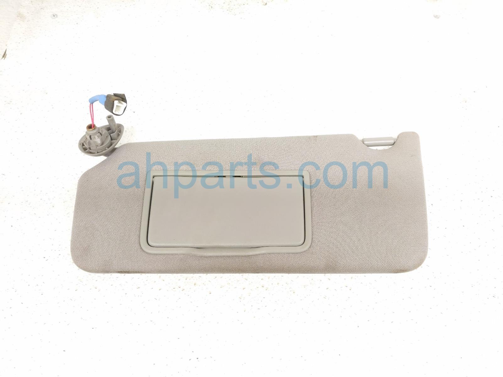 2014 Honda Accord Driver Sun Visor Grey 83280 T2F A52ZB Replacement 2014 Honda Accord Driver Sun Visor Grey 83280 T2F A52ZB Replacement thumbnail