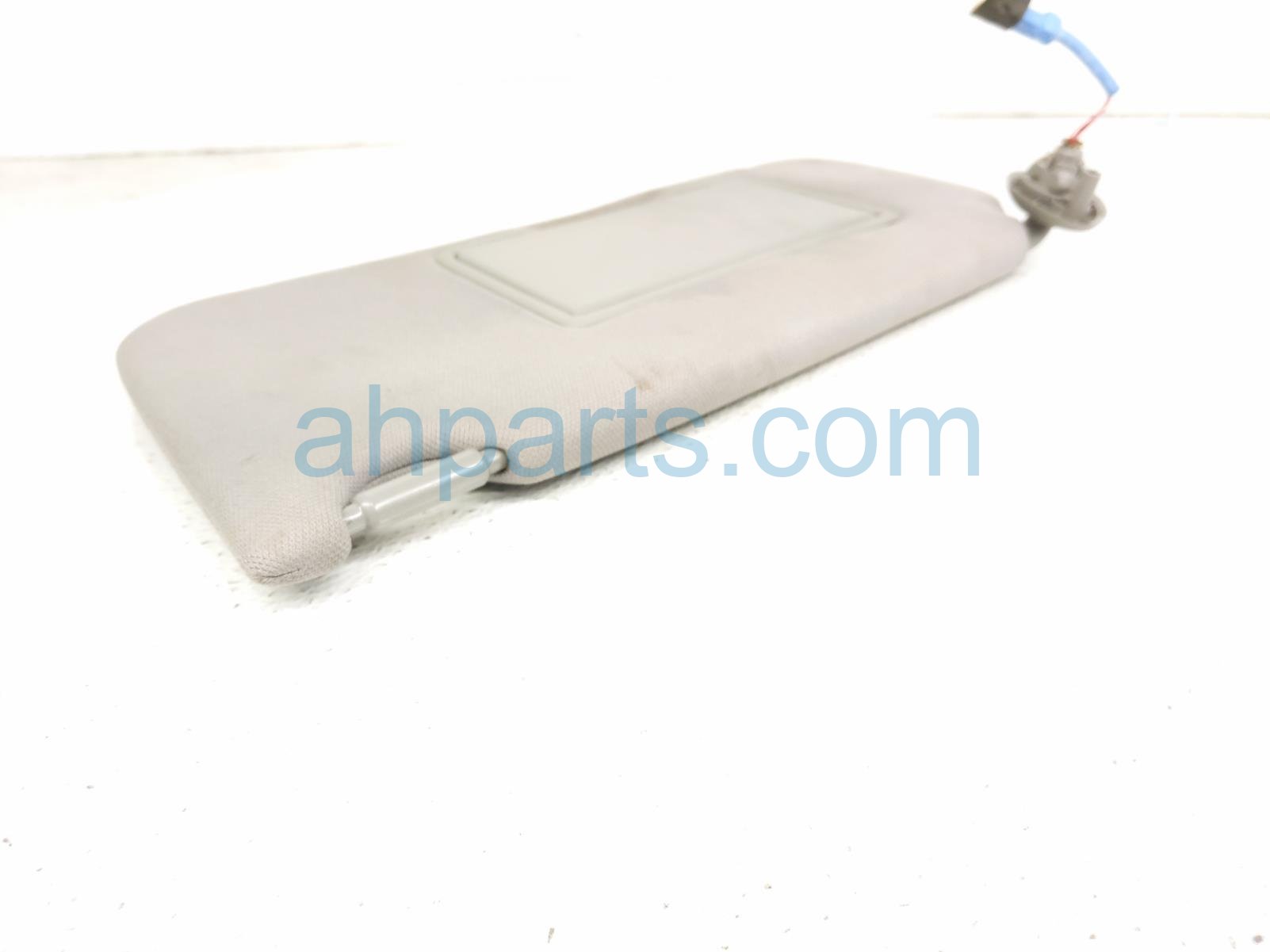 2014 Honda Accord Driver Sun Visor Grey 83280 T2F A52ZB Replacement 2014 Honda Accord Driver Sun Visor Grey 83280 T2F A52ZB Replacement thumbnail