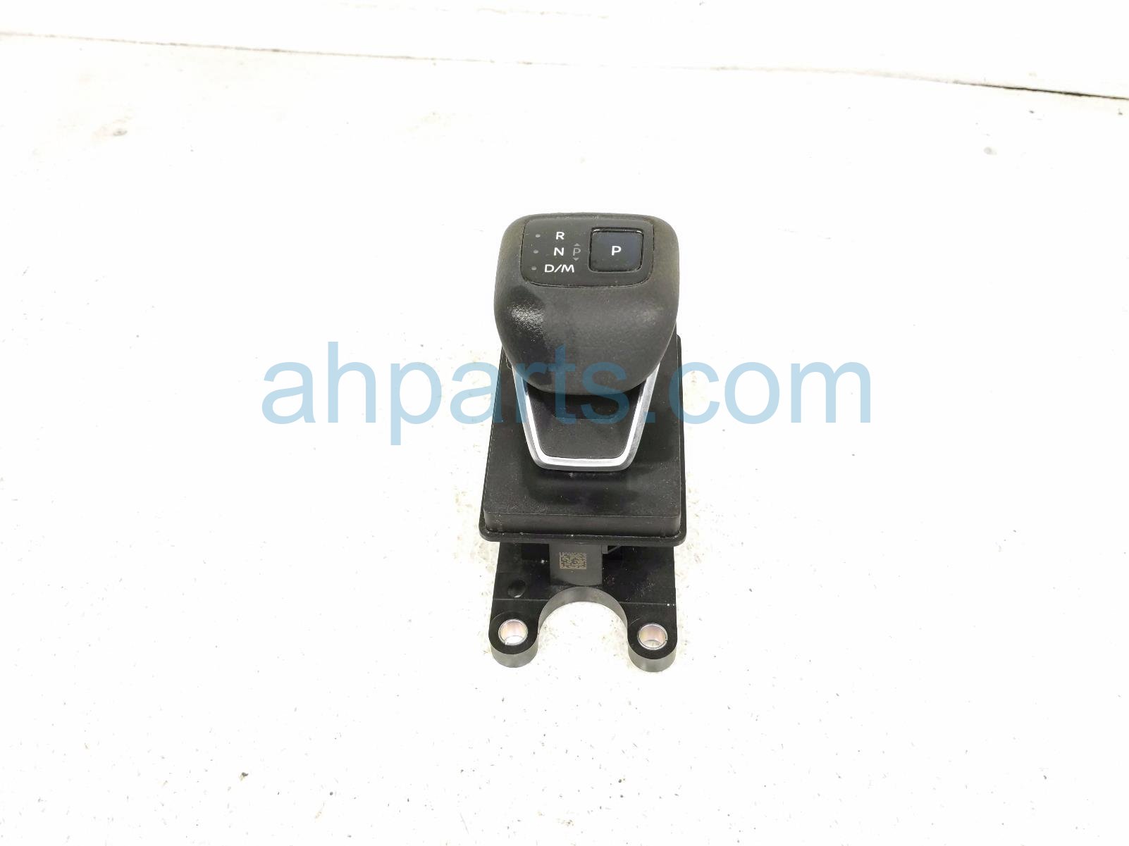 $149 Nissan A/T FLOOR SHIFTER W/KNOB - 2.5L FWD