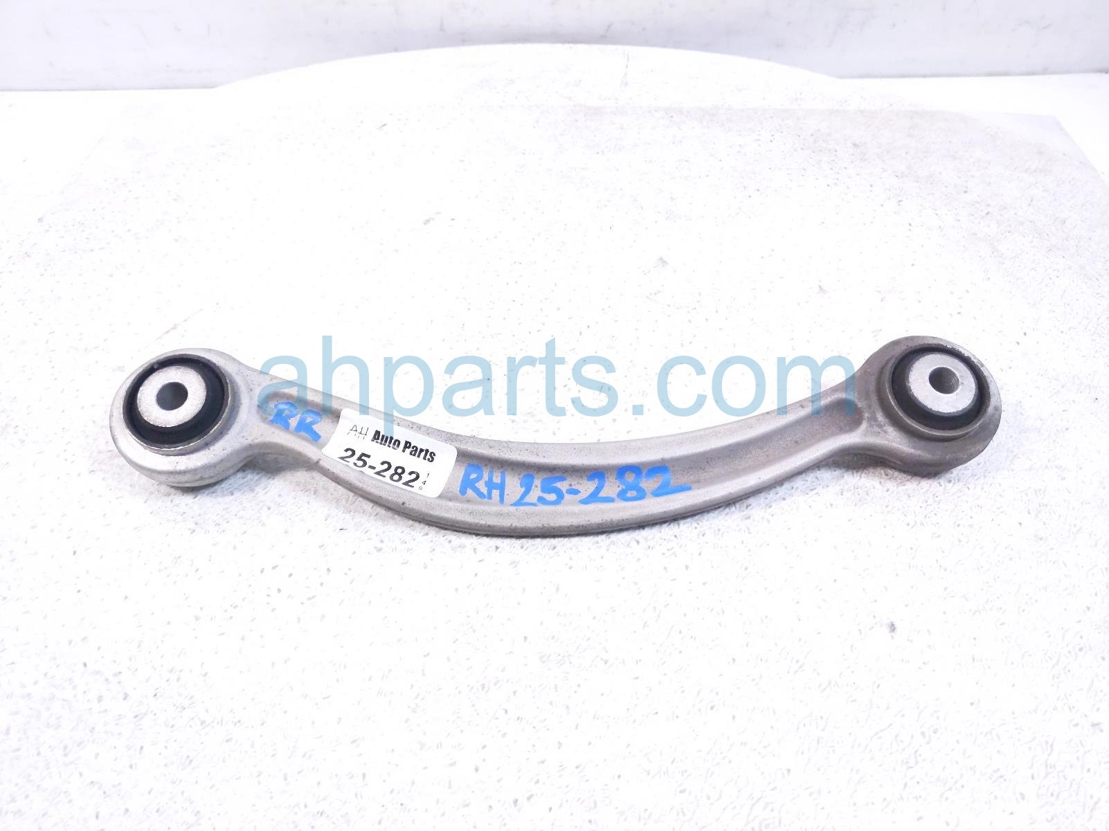 $40 Mercedes RR/RH FORWARD UPPER CONTROL ARM