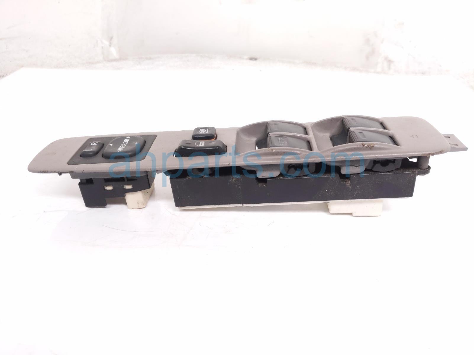 Toyota MASTER WINDOW CONTROL SWITCH LH