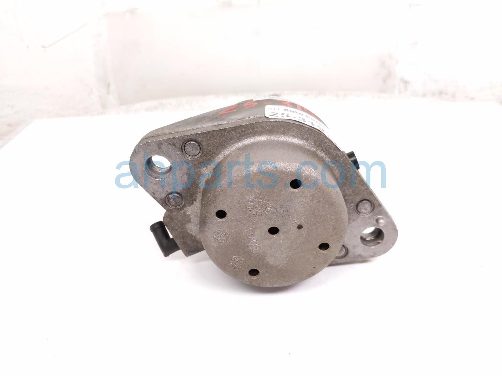 Passenger ENGINE MOUNT - 3.6L RWD