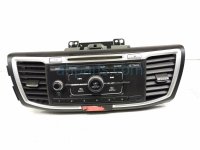 Honda RADIO RECEIVER W/CONTROLS Honda RADIO RECEIVER W/CONTROLS