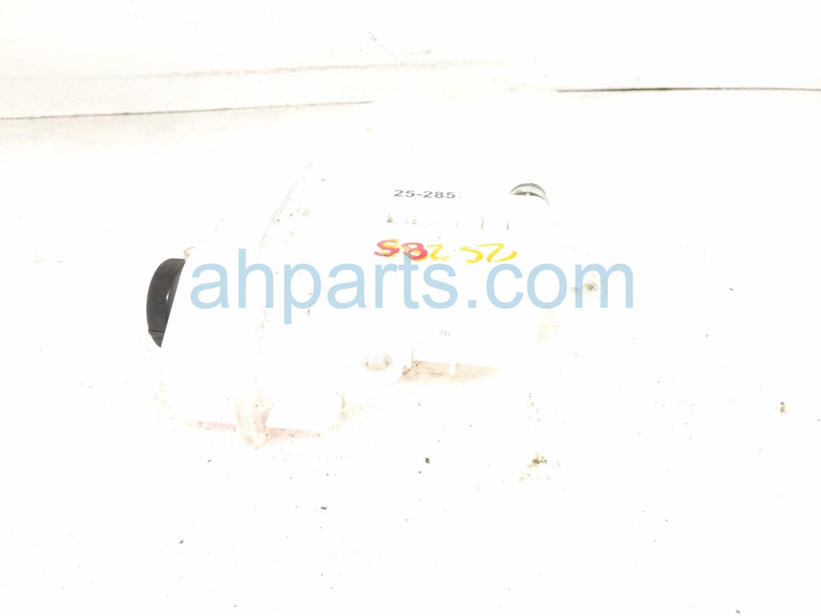$95 Toyota INVERTER OVERFLOW RESERVOIR TANK