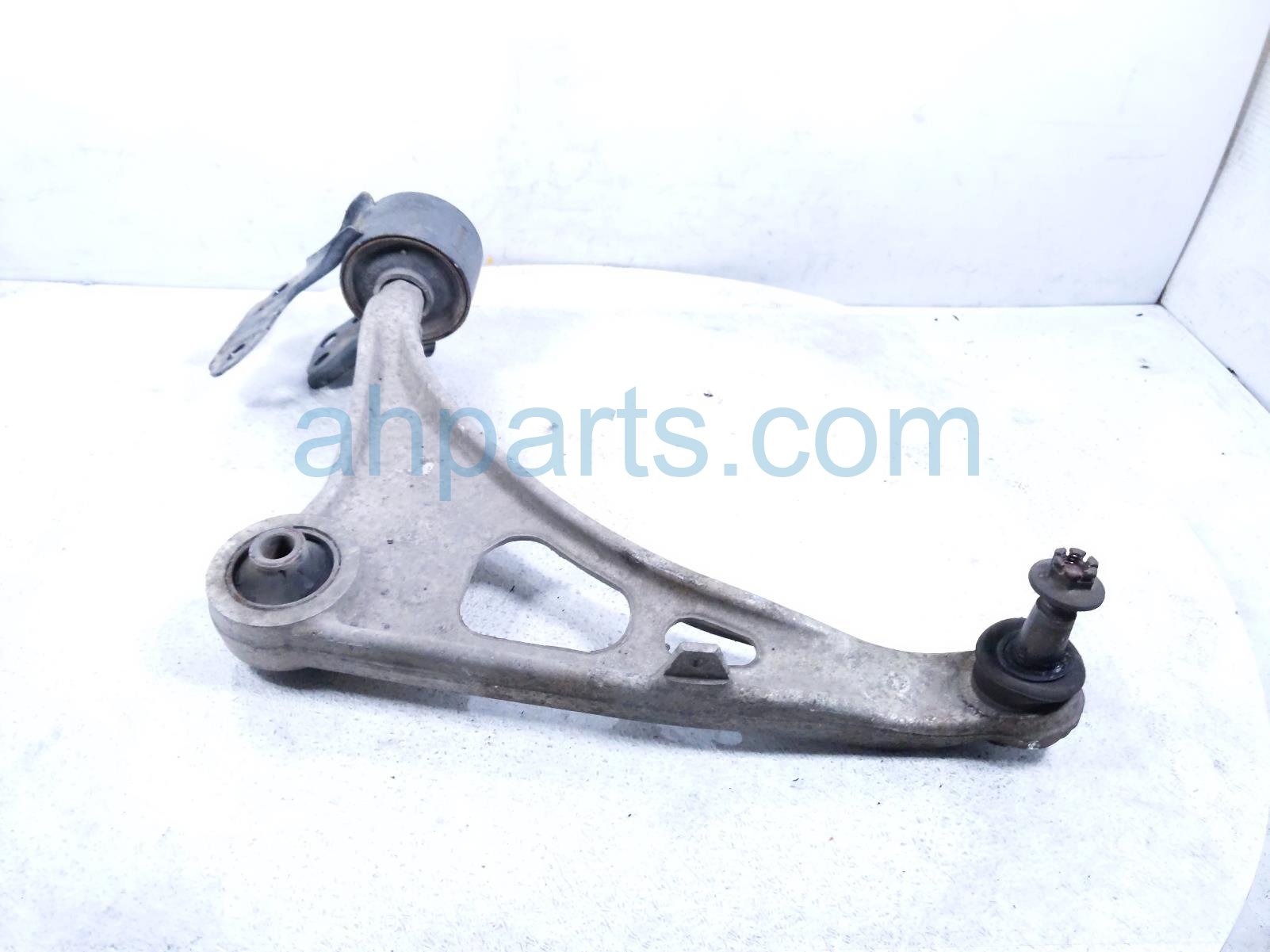 Honda FR/LH LOWER CONTROL ARM