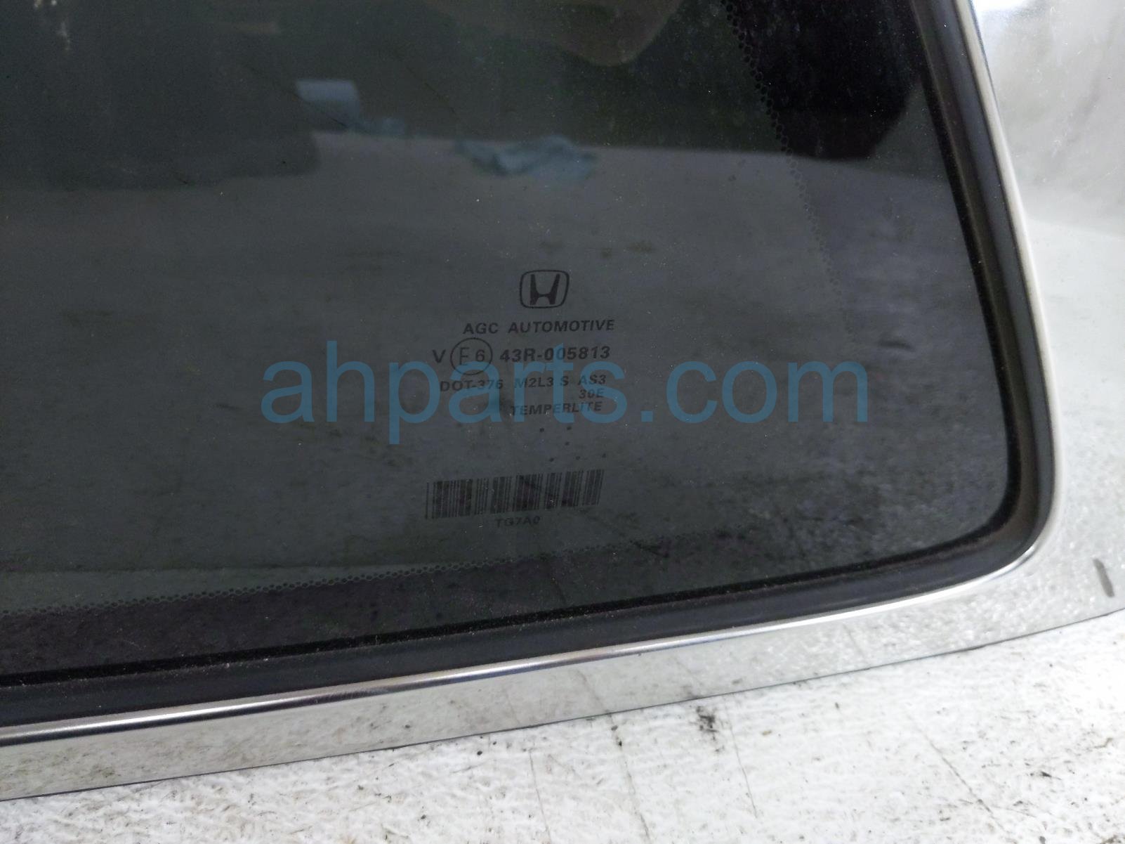 2016 Honda Pilot Driver Quarter Window Glass 73550 TG7 A01 Replacement 2016 Honda Pilot Driver Quarter Window Glass 73550 TG7 A01 Replacement thumbnail