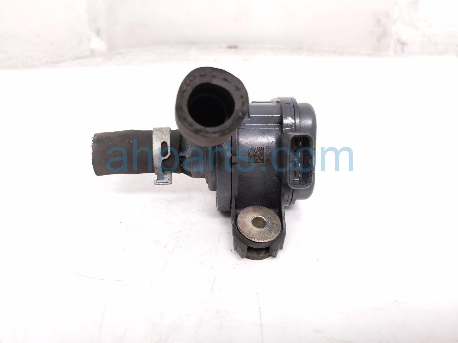 Lexus AUXILIARY WATER PUMP - 2.0T