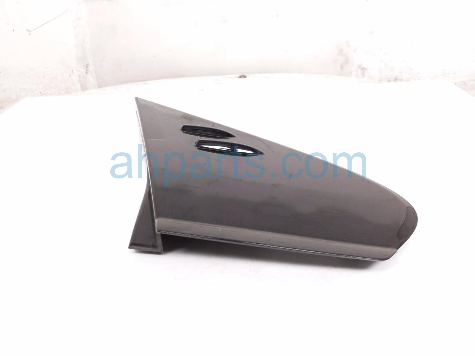 Toyota RH FENDER TRIM COVER - BLACK