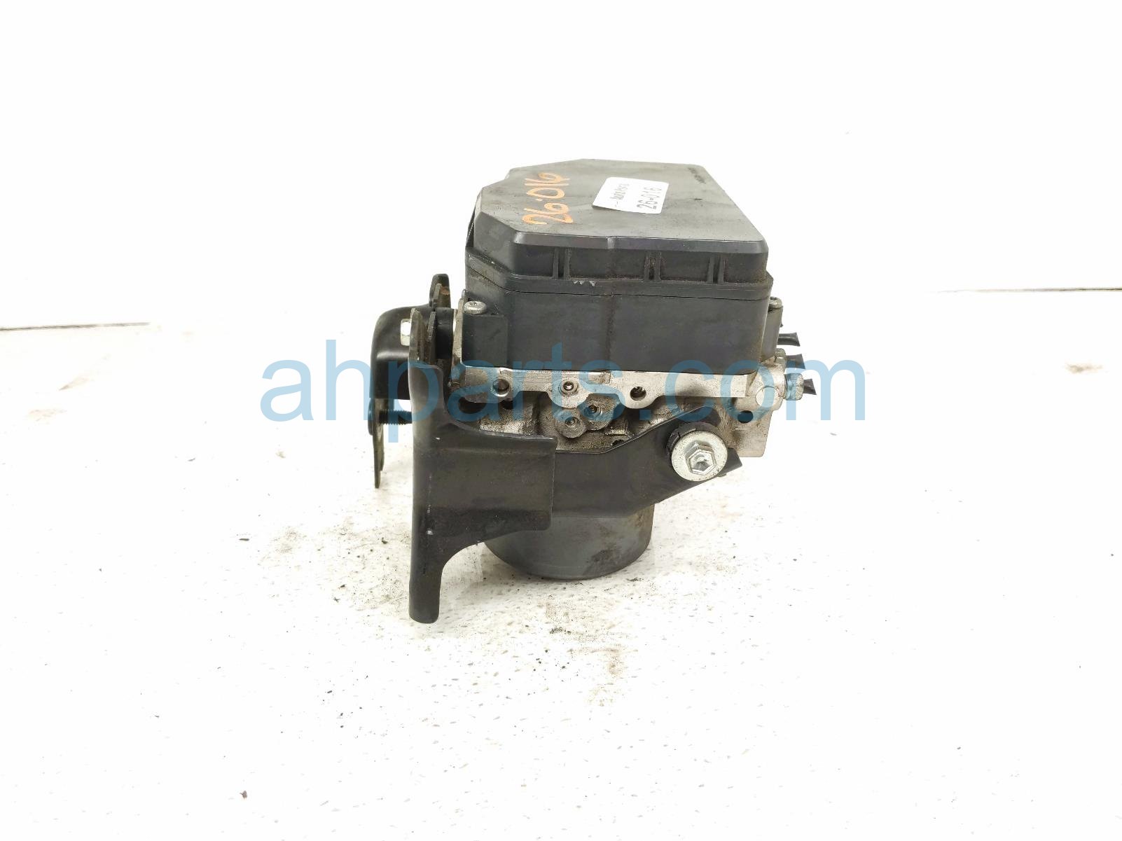 2016 Toyota 4 Runner (anti Lock Brake) Abs/vsa Pump Modulator 44050 35070 Replacement 2016 Toyota 4 Runner (anti Lock Brake) Abs/vsa Pump Modulator 44050 35070 Replacement thumbnail