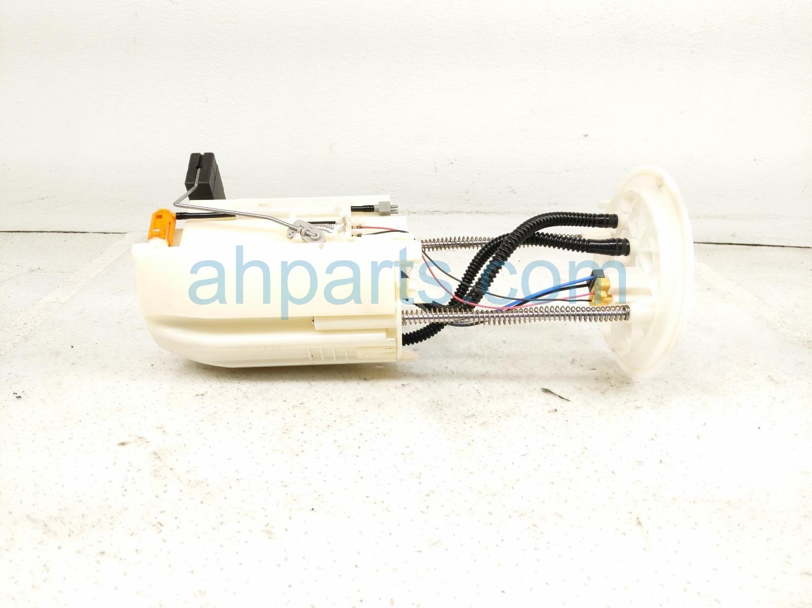 2016 Toyota 4 Runner Gas / Fuel Pump (tank Mounted) 77020 35151 Replacement 2016 Toyota 4 Runner Gas / Fuel Pump (tank Mounted) 77020 35151 Replacement thumbnail