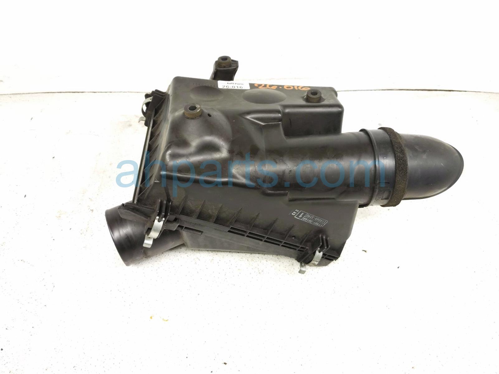 2016 Toyota 4 Runner Air Cleaner Intake Box 17700 31861 Replacement 2016 Toyota 4 Runner Air Cleaner Intake Box 17700 31861 Replacement thumbnail