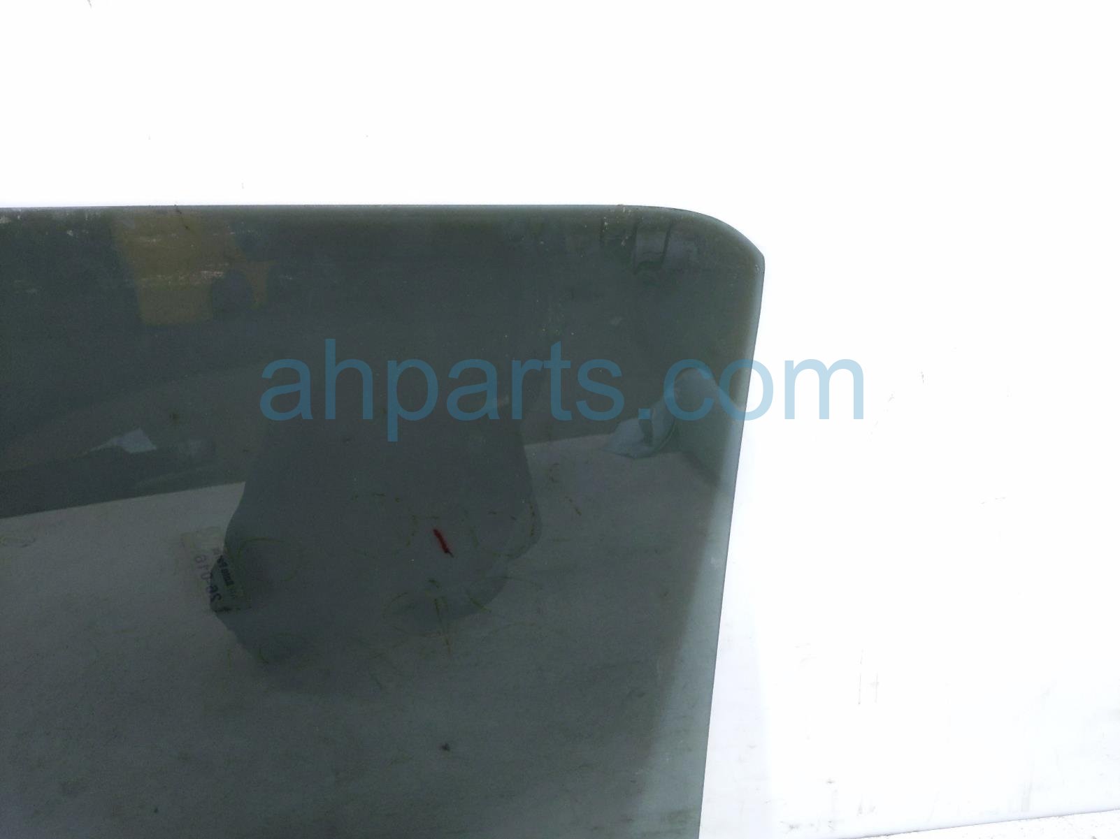 2016 Toyota 4 Runner Rear Passenger Door Glass Window 68113 35130 Replacement 2016 Toyota 4 Runner Rear Passenger Door Glass Window 68113 35130 Replacement thumbnail