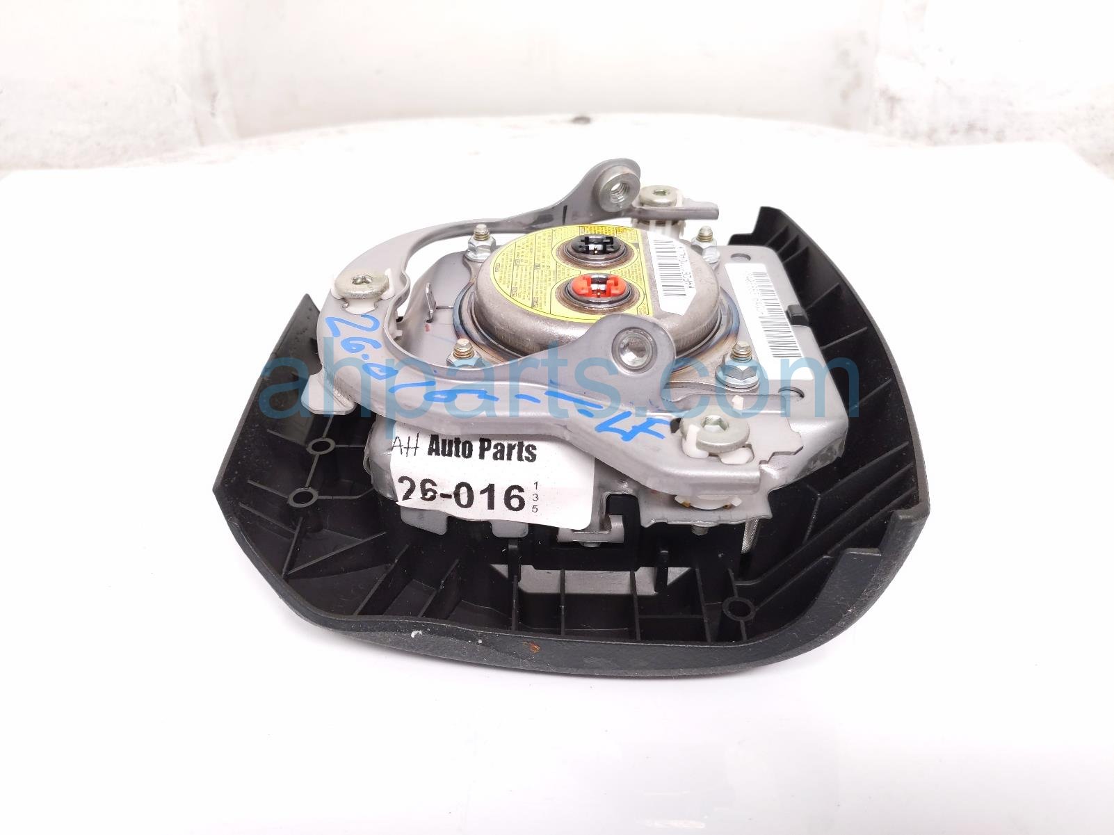 2016 Toyota 4 Runner Driver Wheel Airbag 45130 35460 C0 Replacement 2016 Toyota 4 Runner Driver Wheel Airbag 45130 35460 C0 Replacement thumbnail