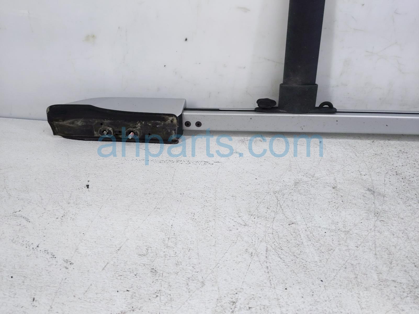 2016 Toyota 4 Runner Luggage Rack Driver & Passenger Roof Rails & Crossbar 63471 35020 Replacement 2016 Toyota 4 Runner Luggage Rack Driver & Passenger Roof Rails & Crossbar 63471 35020 Replacement thumbnail