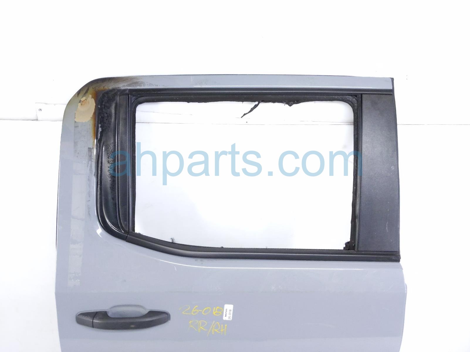 2024 Chevy Silverado 1500 Rear Passenger Door Grey No Inside Trim* 85658275 Replacement 2024 Chevy Silverado 1500 Rear Passenger Door Grey No Inside Trim* 85658275 Replacement thumbnail