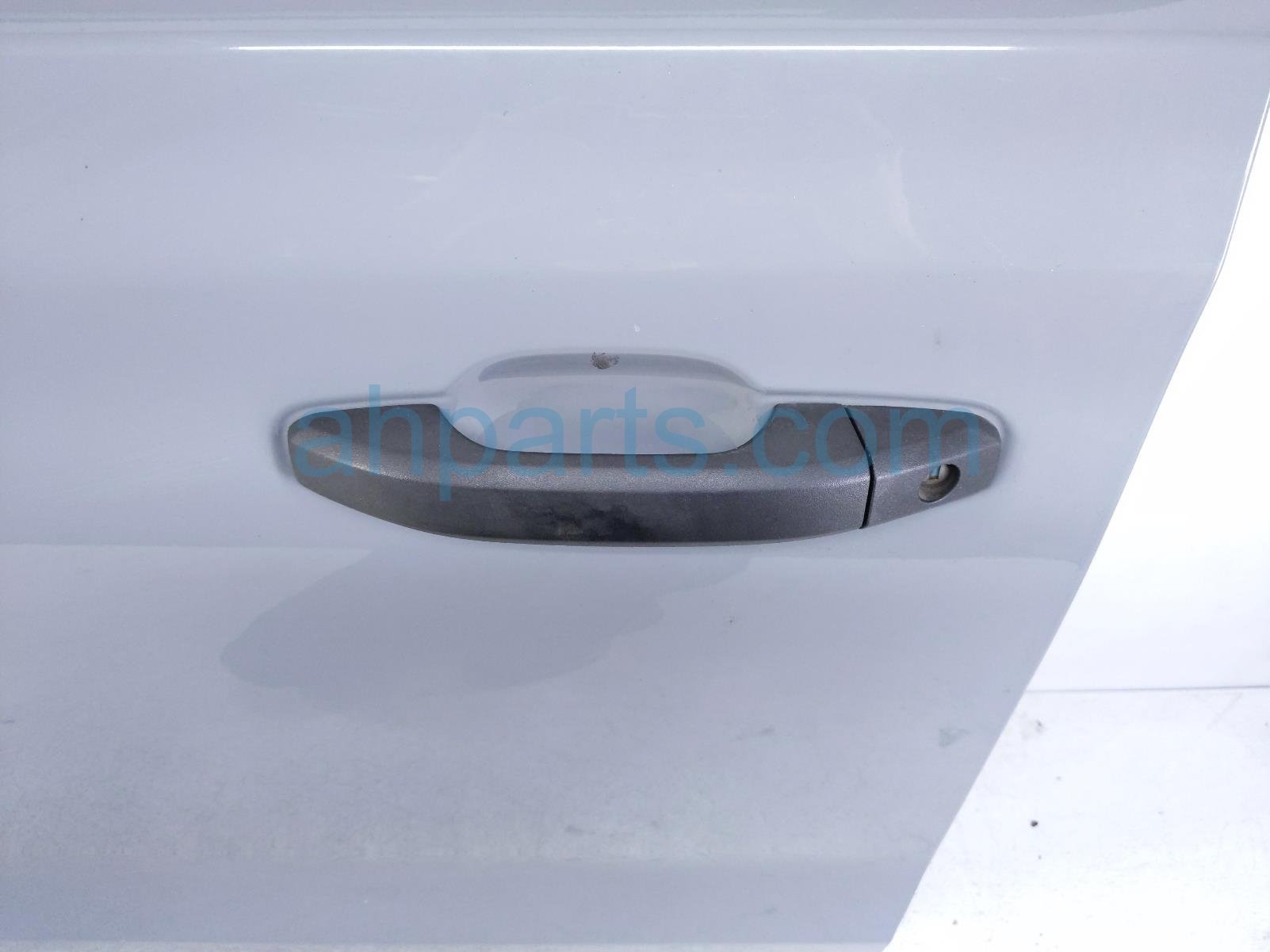 2024 Chevy Silverado 1500 Front Driver Door Grey No Mirror/trim* 84835296 Replacement 2024 Chevy Silverado 1500 Front Driver Door Grey No Mirror/trim* 84835296 Replacement thumbnail