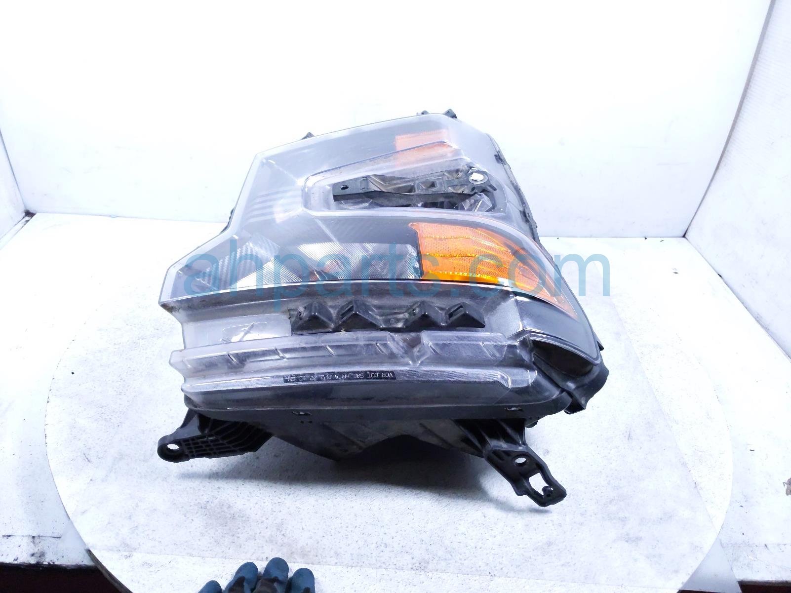 2024 Chevy Silverado 1500 Headlight Passenger Headlamp / Light 87828573 Replacement 2024 Chevy Silverado 1500 Headlight Passenger Headlamp / Light 87828573 Replacement thumbnail