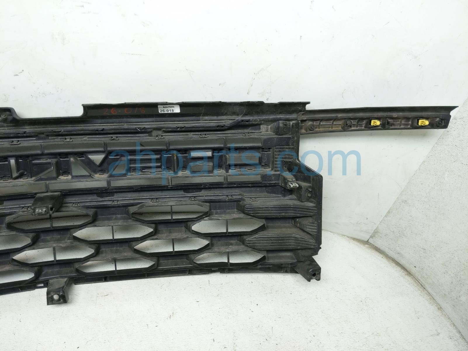 2024 Chevy Silverado 1500 Upper Grille Black 85573520 Replacement 2024 Chevy Silverado 1500 Upper Grille Black 85573520 Replacement thumbnail