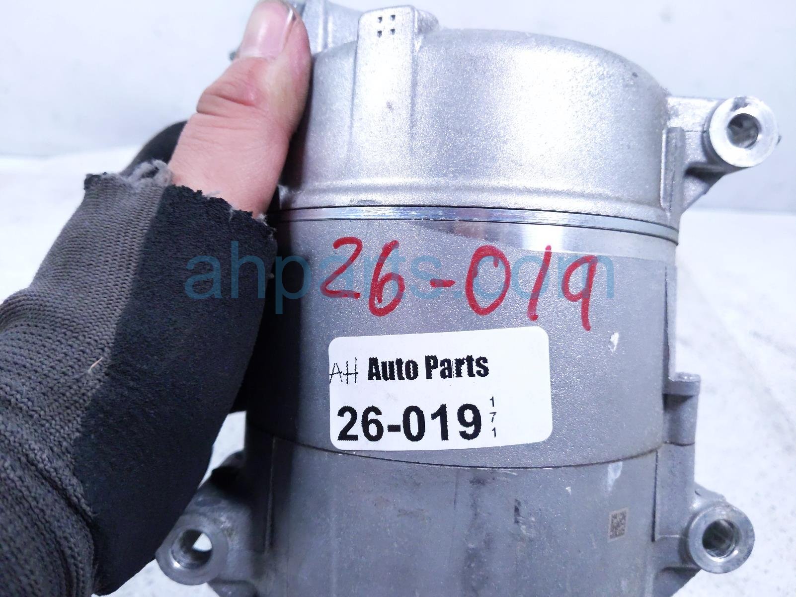 2022 Acura MDX Air + Clutch Ac Pump / Compressor 38810 6ZJ A01 Replacement 2022 Acura MDX Air + Clutch Ac Pump / Compressor 38810 6ZJ A01 Replacement thumbnail