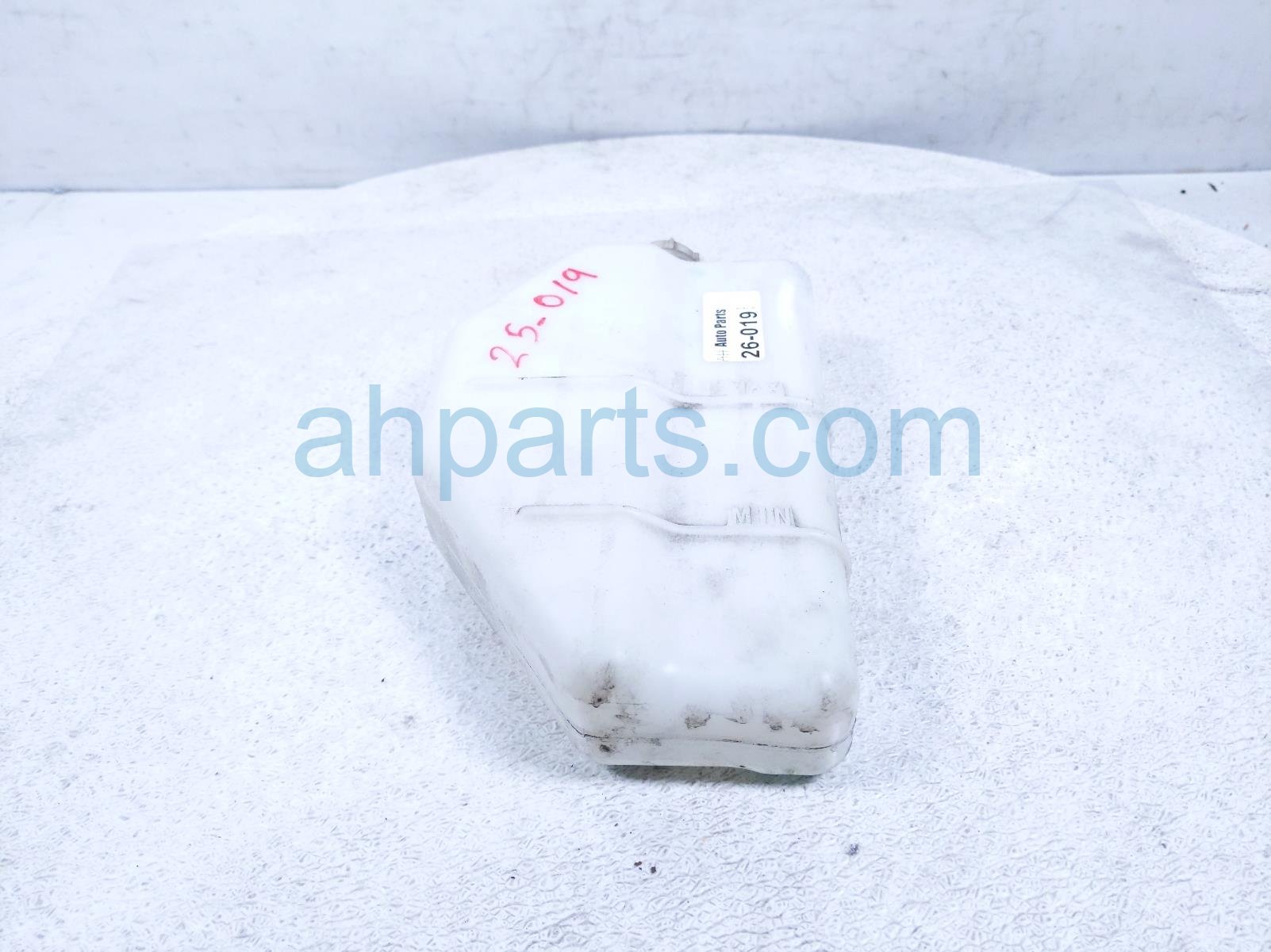 2022 Acura MDX Coolant Overflow Reservoir Tank 19101 61A A00 Replacement 2022 Acura MDX Coolant Overflow Reservoir Tank 19101 61A A00 Replacement thumbnail