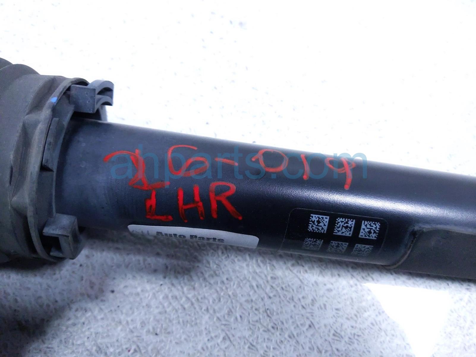 2022 Acura MDX Strut / Spring / Rear Driver Shock Absorber 52621 TYA A03 Replacement 2022 Acura MDX Strut / Spring / Rear Driver Shock Absorber 52621 TYA A03 Replacement thumbnail