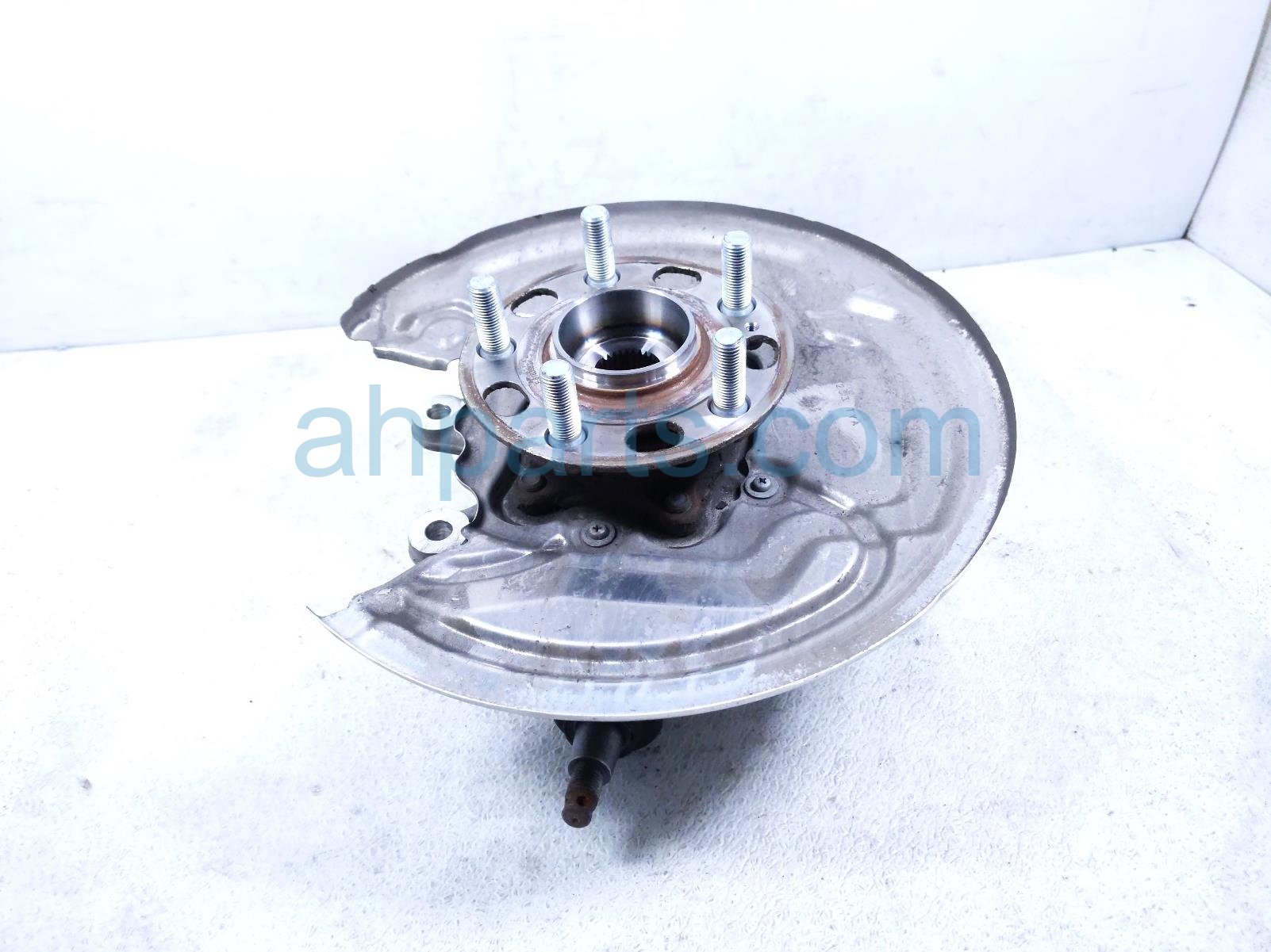 2022 Acura MDX Axle Stub Rear Passenger Spindle Knuckle Hub Awd 52210 TYA A01 Replacement 2022 Acura MDX Axle Stub Rear Passenger Spindle Knuckle Hub Awd 52210 TYA A01 Replacement thumbnail