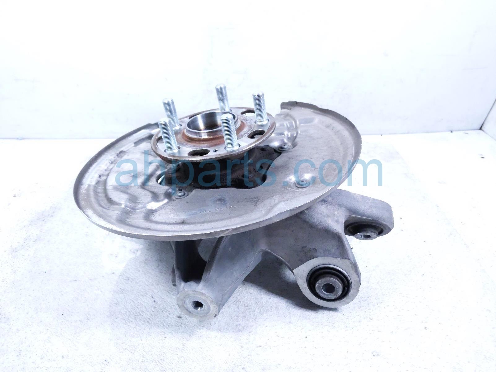 2022 Acura MDX Axle Stub Rear Passenger Spindle Knuckle Hub Awd 52210 TYA A01 Replacement 2022 Acura MDX Axle Stub Rear Passenger Spindle Knuckle Hub Awd 52210 TYA A01 Replacement thumbnail