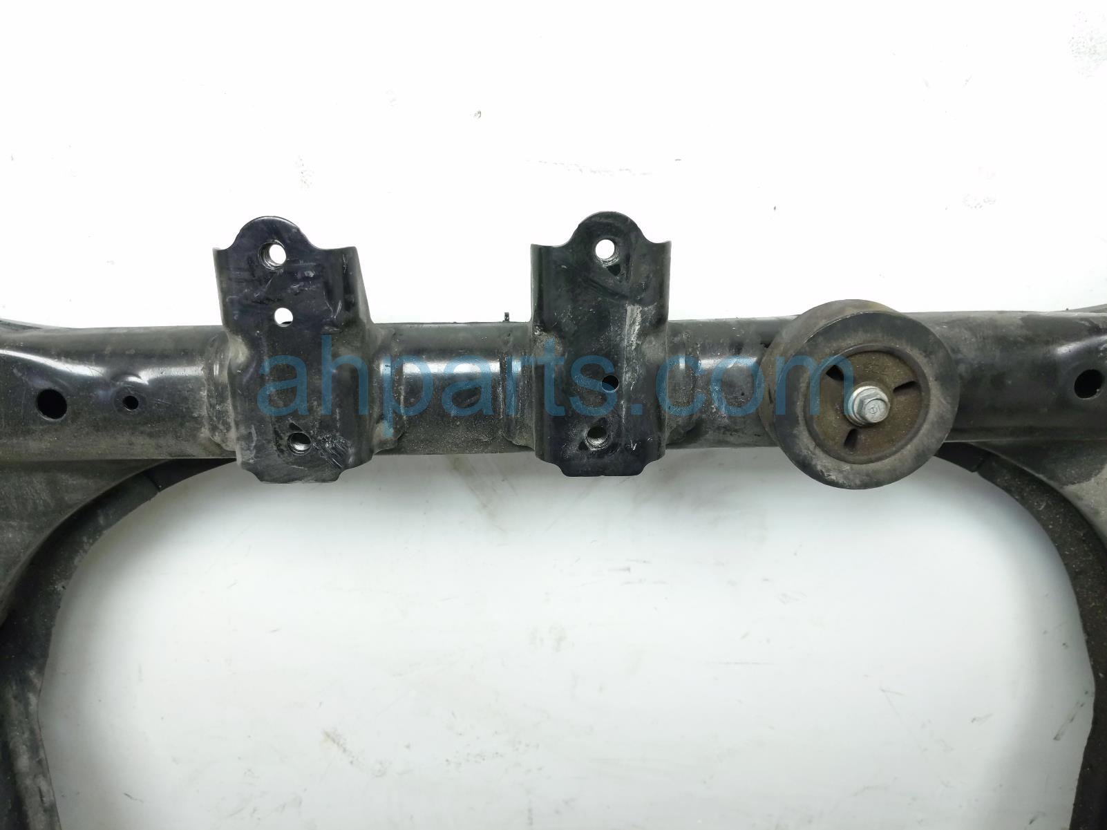 2022 Acura MDX Crossmember Front Engine Sub Frame / Cradle 50210 TYA A15 Replacement 2022 Acura MDX Crossmember Front Engine Sub Frame / Cradle 50210 TYA A15 Replacement thumbnail