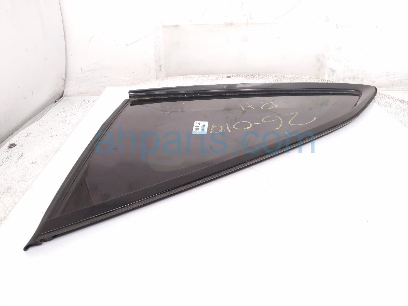 2022 Acura MDX Passenger Quarter Window Glass 73500 TYA A21 Replacement 2022 Acura MDX Passenger Quarter Window Glass 73500 TYA A21 Replacement thumbnail