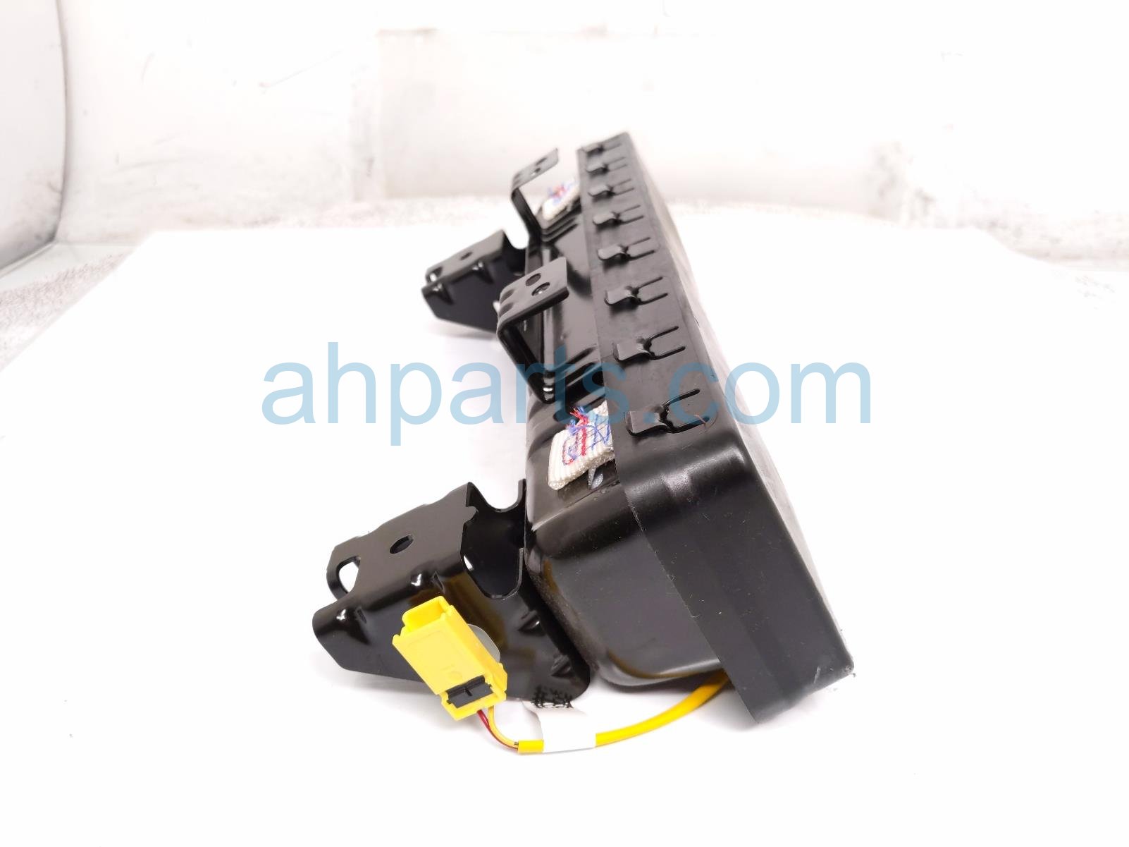 2022 Acura MDX Airbag Driver Knee Air Bag 78910 TYA A83 Replacement 2022 Acura MDX Airbag Driver Knee Air Bag 78910 TYA A83 Replacement thumbnail