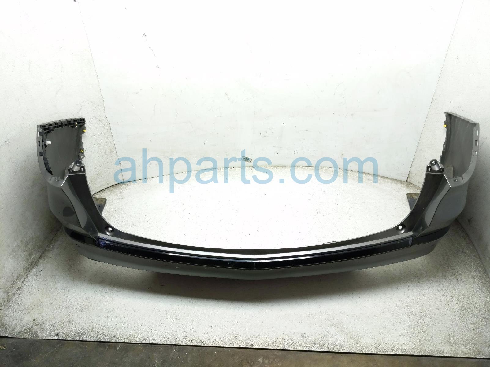 2022 Acura MDX Rear Bumper Cover Grey* 04715 TYA A10ZZ Replacement 2022 Acura MDX Rear Bumper Cover Grey* 04715 TYA A10ZZ Replacement thumbnail